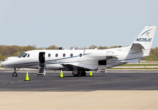 FlyExclusive